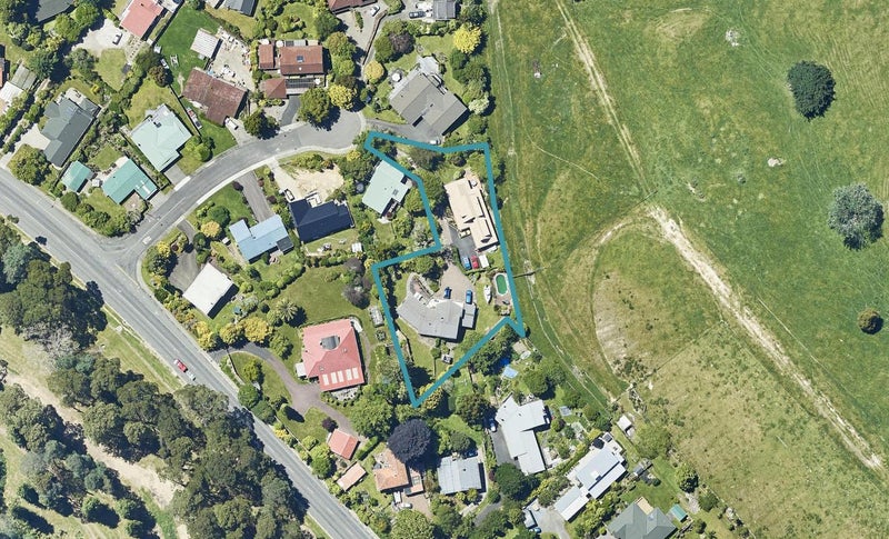 7B Highfield Place, Lynmore, Rotorua - Carousel 1