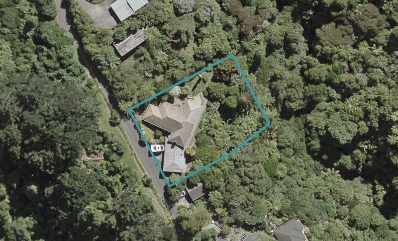 15 Palm Grove, Belmont, Lower Hutt - Carousel 1