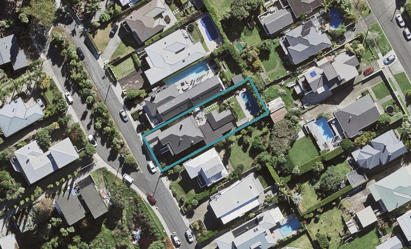23 Tizard Road, Birkenhead, Auckland - Carousel 1
