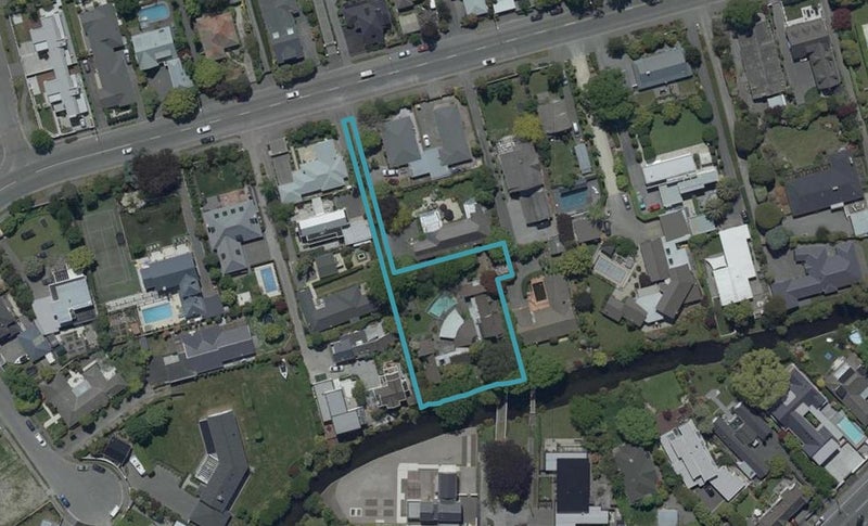15 Bradnor Road, Fendalton, Christchurch - Carousel 1