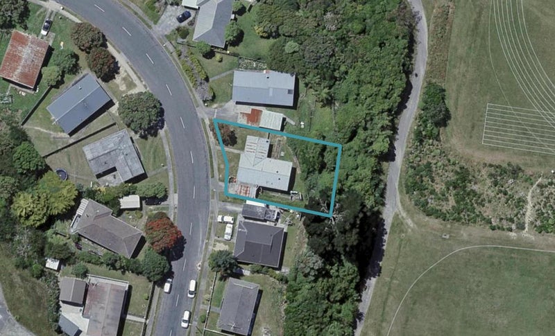 19 Nassau Avenue, Grenada North, Wellington - Carousel 1