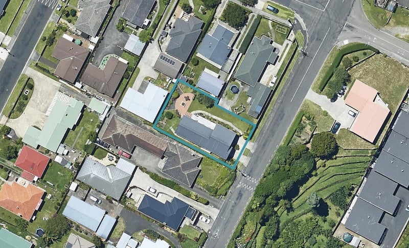 69 Greerton Road, Gate Pa, Tauranga - Carousel 1