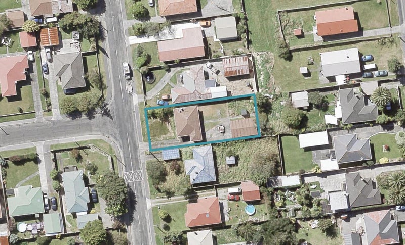 56 Frederick Street, Wainuiomata, Lower Hutt - Carousel 1