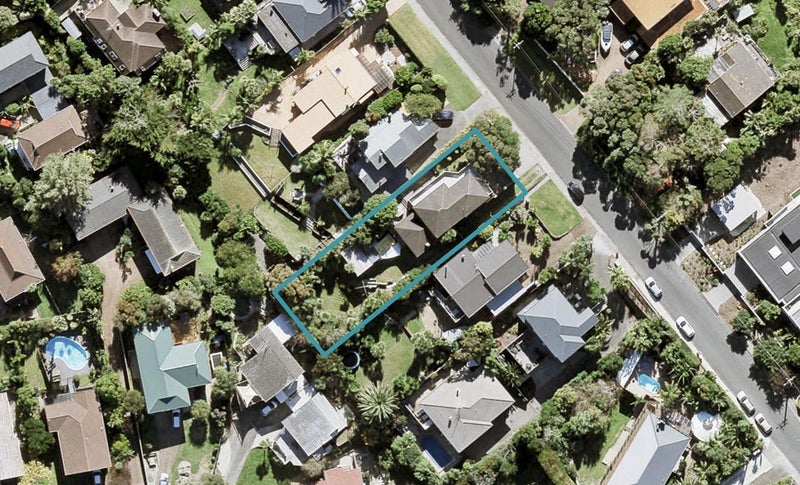 17 Cliff Road, Torbay, Auckland - Carousel 1
