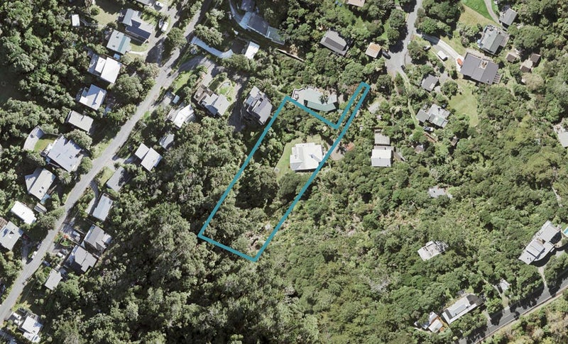 129 Domain Crescent, Waimauku - Carousel 1