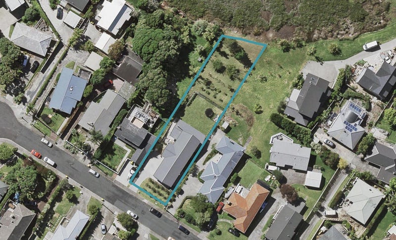 13 Spencer Terrace, Hauraki, Auckland - Carousel 1