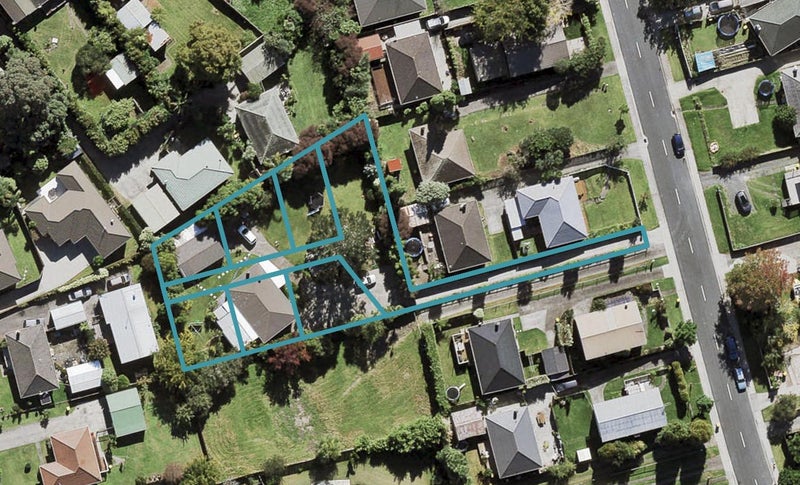 86F Kervil Avenue, Te Atatu Peninsula, Auckland - Carousel 1