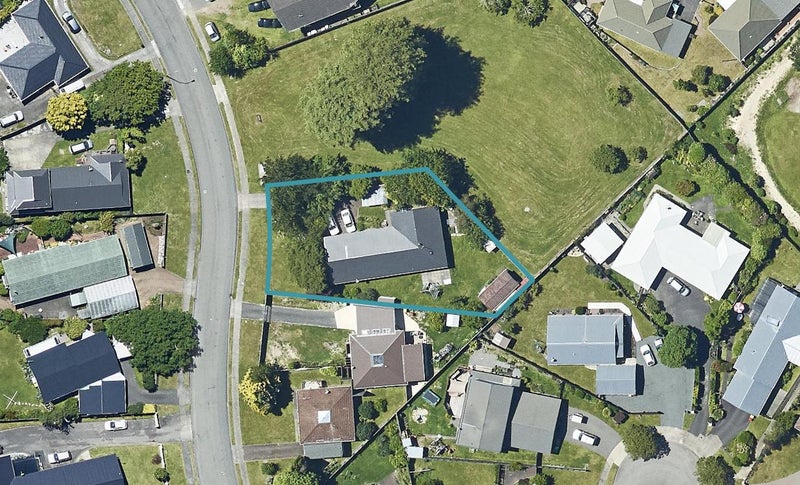 16 Tumene Drive, Owhata, Rotorua - Carousel 1