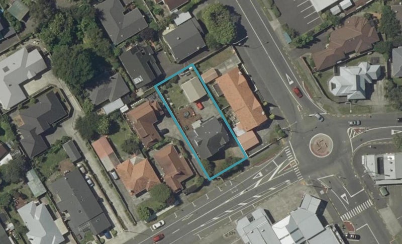 195 Te Awe Awe Street, Hokowhitu, Palmerston North - Carousel 1