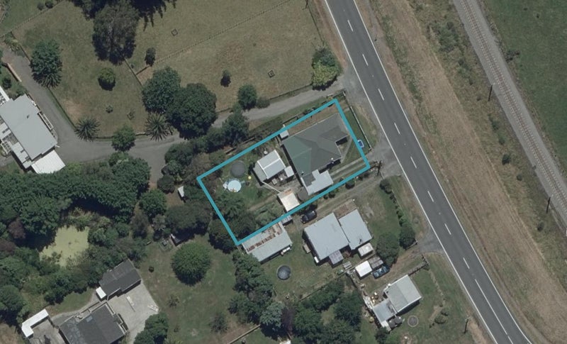 1123 Halcombe Road, Halcombe, Feilding - Carousel 1