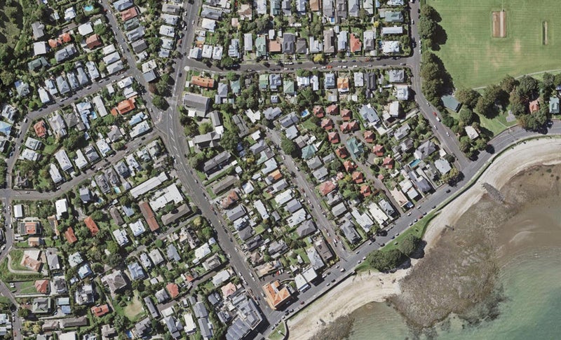 11 Duders Avenue, Devonport, Auckland - Carousel 1