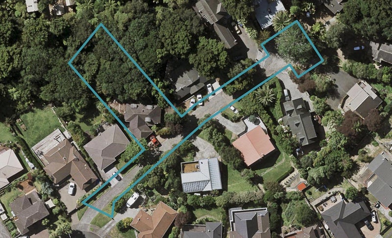41 Ewhurst Place, Goodwood Heights, Auckland - Carousel 1