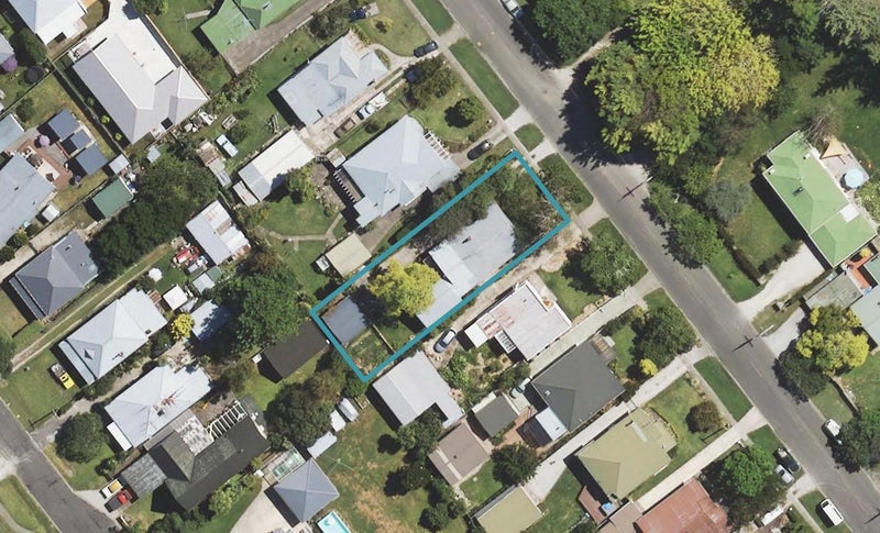142 Russell Street, Whataupoko, Gisborne - Carousel 1