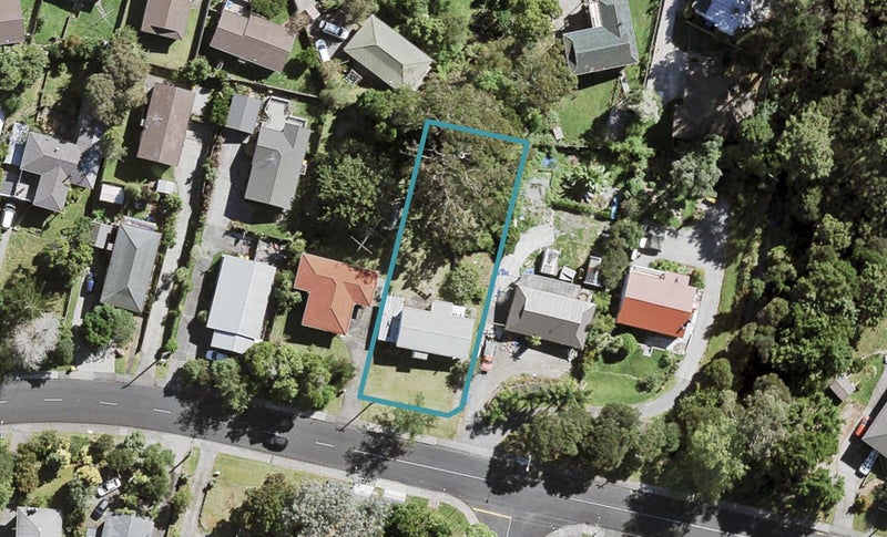 181 Glengarry Road, Glen Eden, Auckland - Carousel 1