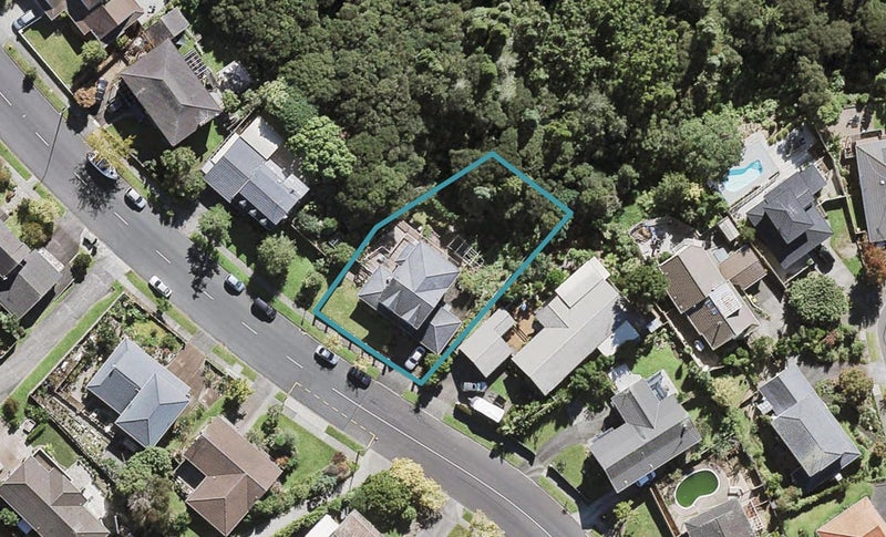 122 Chelsea View Drive, Chatswood, Auckland - Carousel 1