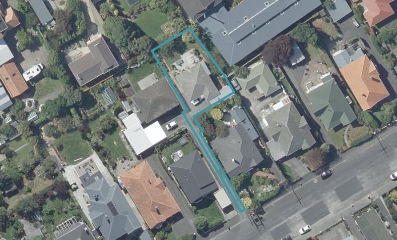 11C Coughtrey Street, Saint Clair, Dunedin - Carousel 1