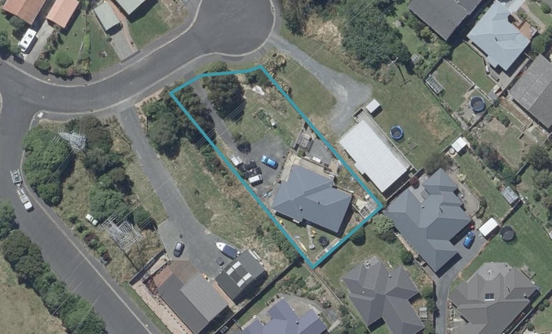 9 Kohu Place, Halfway Bush, Dunedin - Carousel 1