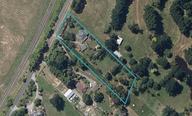 48 Rewa Rewa Street, Tokomaru, Palmerston North - Carousel 1
