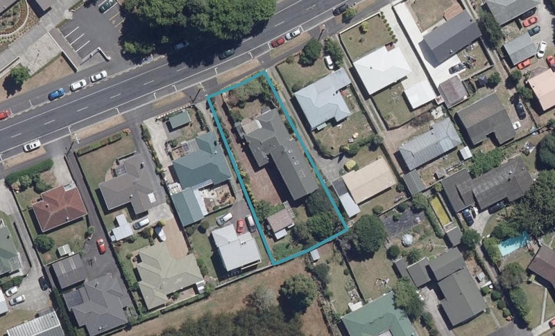 142 Masters Avenue, Silverdale, Hamilton - Carousel 1