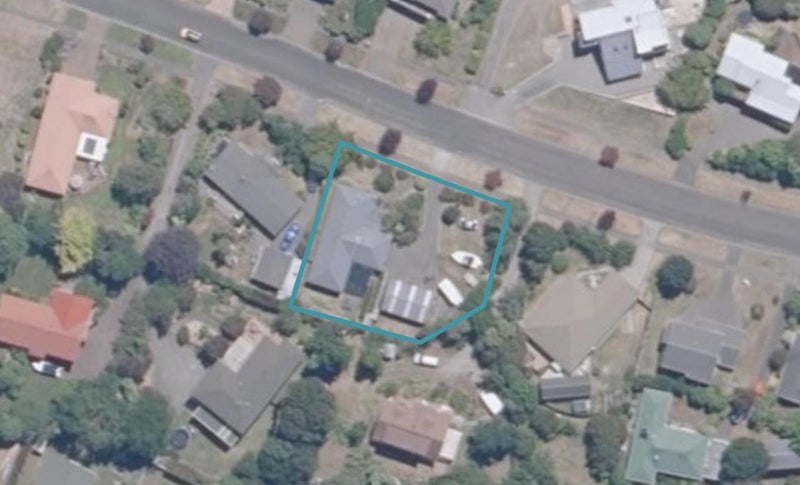 10 Hindmarsh Drive, Rangatira Park, Taupo - Carousel 1
