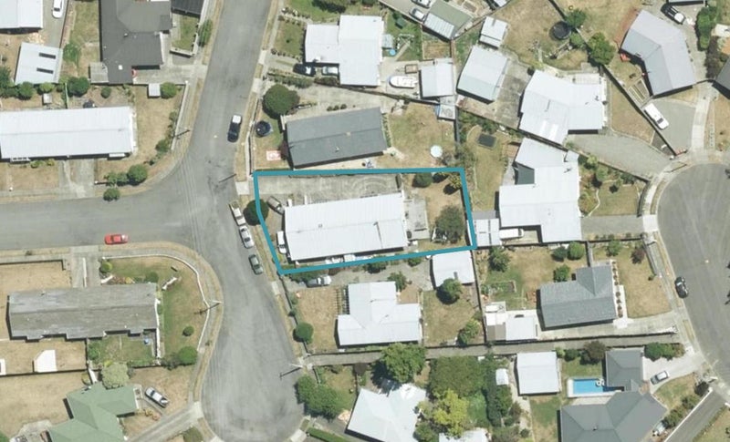 2/21 Gilbert Street, Witherlea, Blenheim - Carousel 1