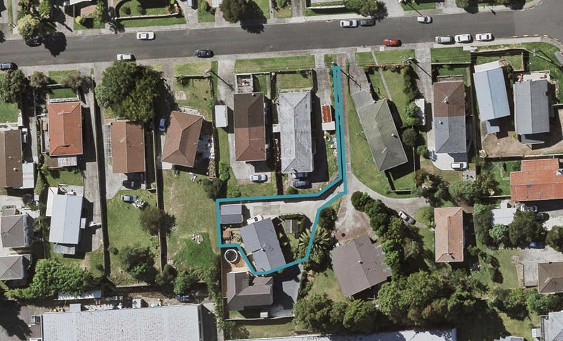 6C Lambrown Drive, Totara Vale, Auckland - Carousel 1