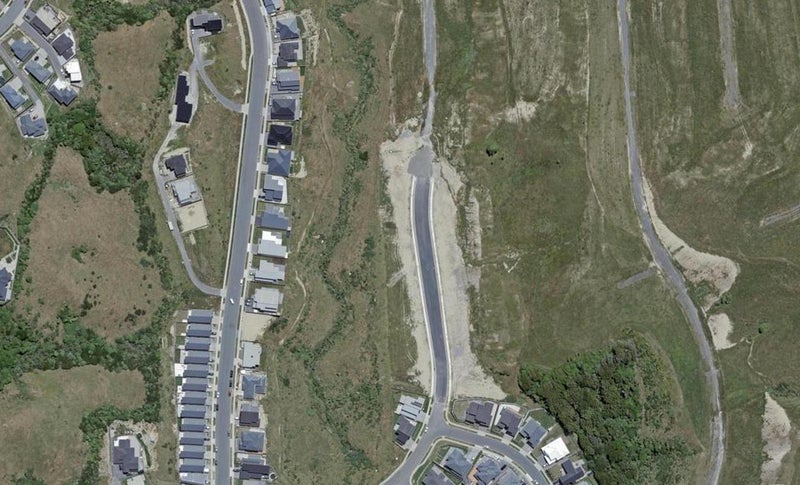 39 Rochdale Drive, Churton Park, Wellington - Carousel 1