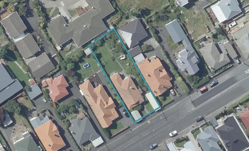 29 Coughtrey Street, Saint Clair, Dunedin - Carousel 1