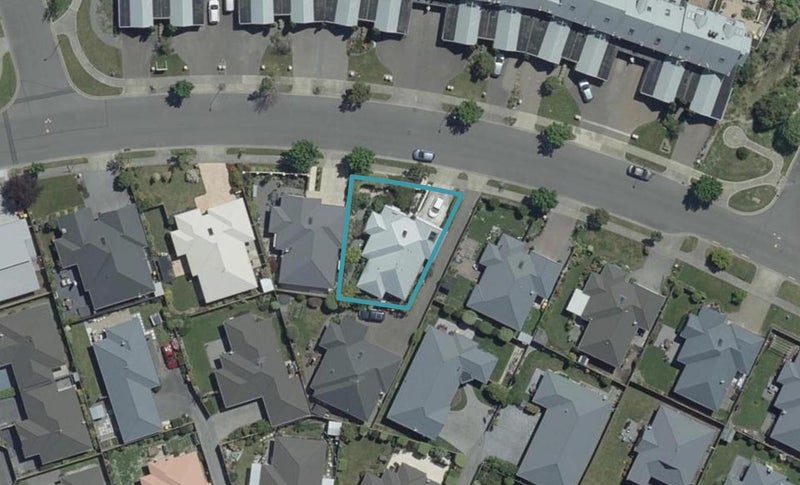 39 Beechwood Drive, Northwood, Christchurch - Carousel 1