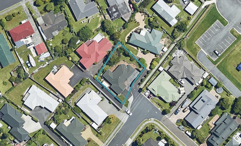 38 Carter Drive, Pomare, Rotorua - Carousel 1