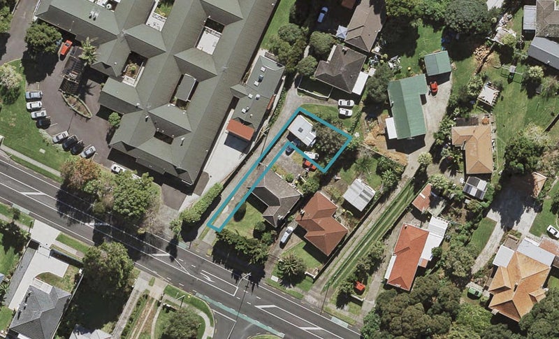 127C Buckland Road, Mangere East, Auckland - Carousel 1