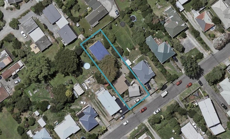 24A PARAKAI ST, PARAPARAUMU, PARAPARAUMU - Carousel 1
