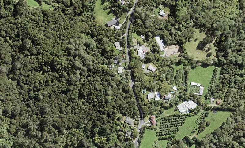 69 Parker Road, Oratia, Auckland - Carousel 1