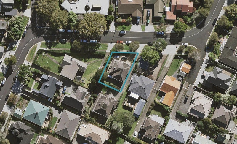 39 Cornwall Park Avenue, Epsom, Auckland - Carousel 1
