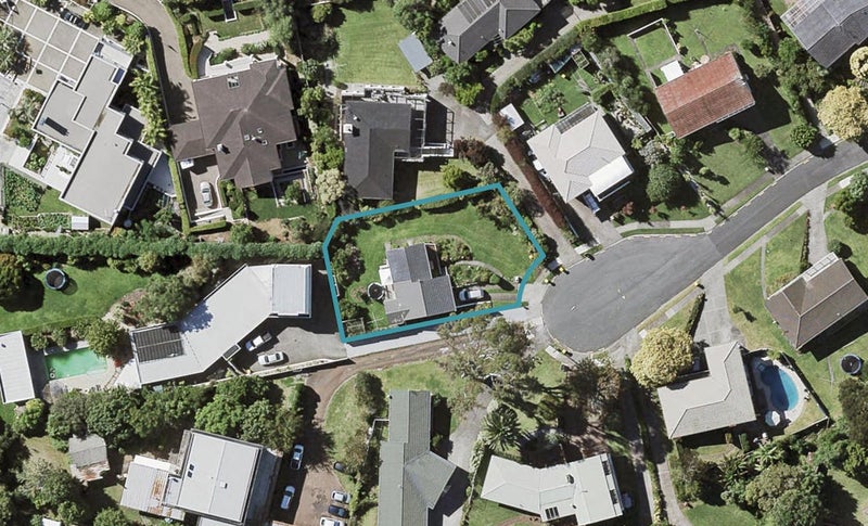 13 Willow Way, Sunnyhills, Auckland - Carousel 1