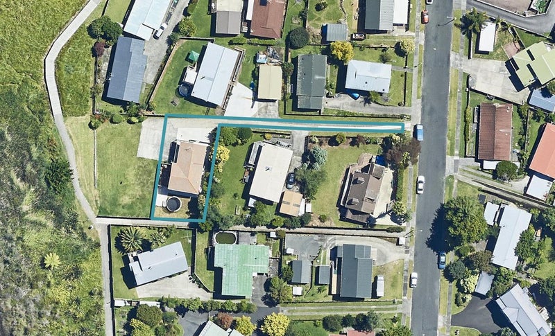25 Westwood Street, Bellevue, Tauranga - Carousel 1