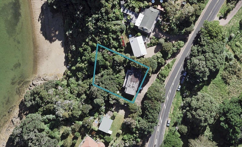 101 Donald Bruce Road, Surfdale, Waiheke Island - Carousel 1