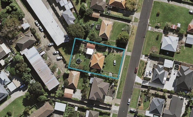 11 Rose Road, Papatoetoe, Auckland - Carousel 1