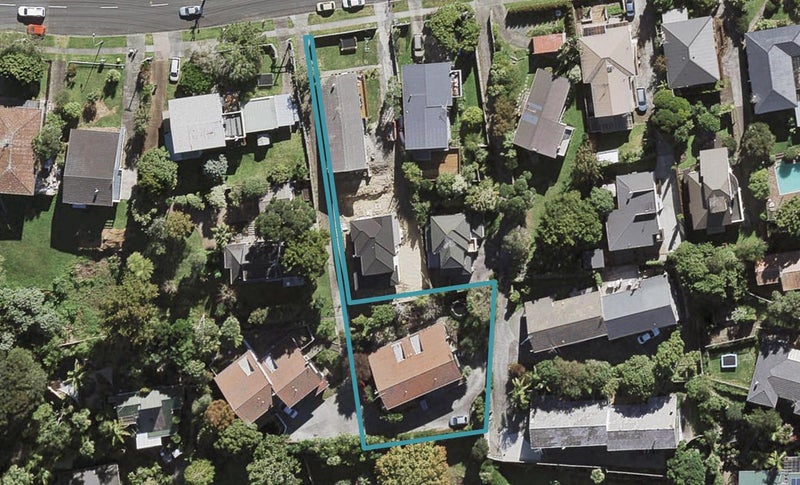 1/39C Coronation Road, Hillcrest, Auckland - Carousel 1