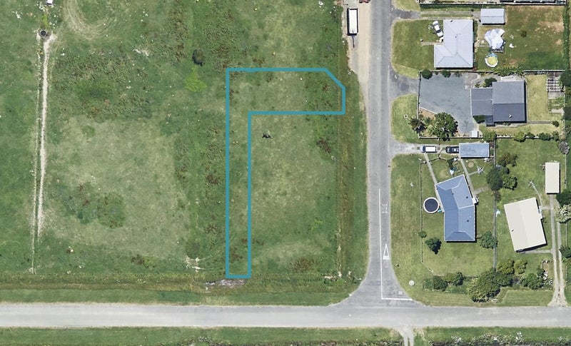 10 Papa Te Whai Lane, Opotiki, Ōpōtiki - Carousel 1