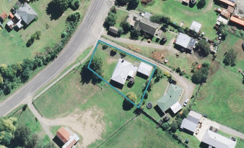 101 Waiomatatini Road, Ruatoria, Ruatoria - Carousel 1