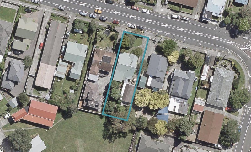 214 Waterloo Road, Hutt Central, Lower Hutt - Carousel 1