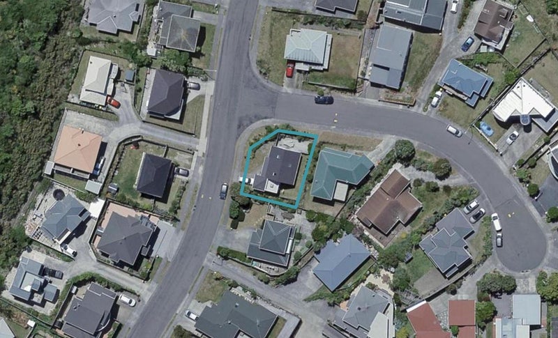 31 Bowes Crescent, Strathmore Park, Wellington - Carousel 1