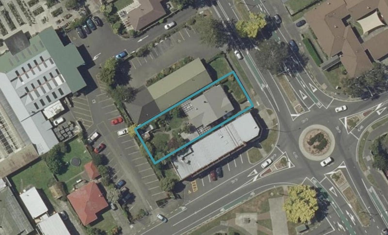 142 Cook Street, West End, Palmerston North - Carousel 1