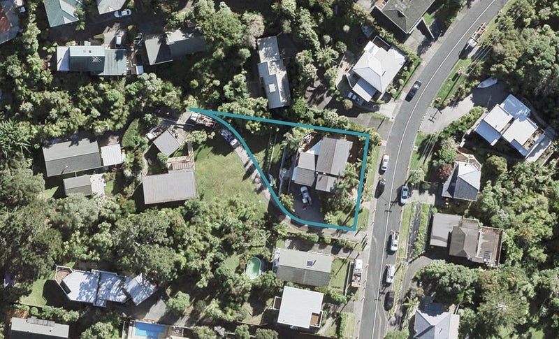 66 Woodlands Crescent, Browns Bay, Auckland - Carousel 1