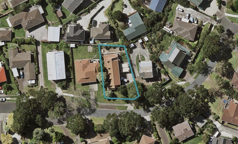 30 Derrimore Heights, Clover Park, Auckland - Carousel 1