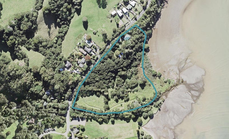 1247 Huia Road, Huia, Auckland - Carousel 1