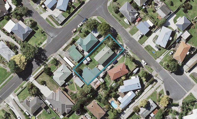 3 Dolphin Street, Pakuranga, Auckland - Carousel 1