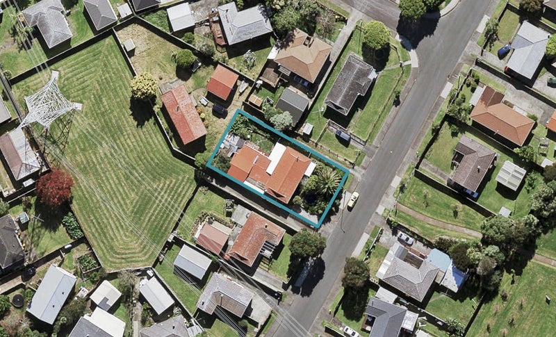 36 Tony Segedin Drive, Avondale, Auckland - Carousel 1