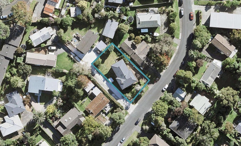 6 Corric Hill, Torbay, Auckland - Carousel 1